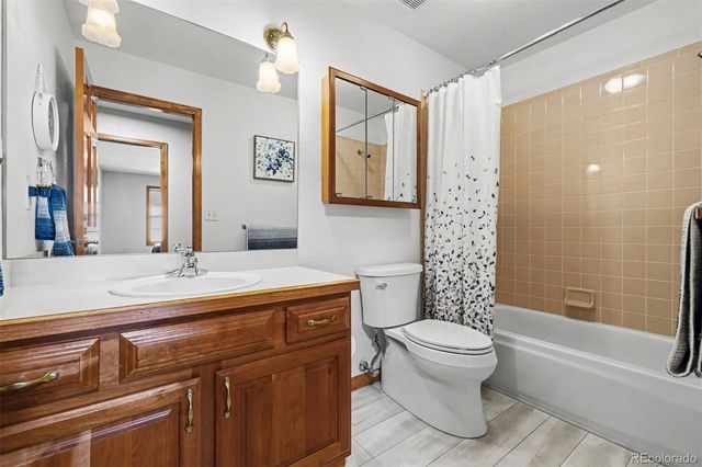 21 Curtis Court, Broomfield, CO 80020