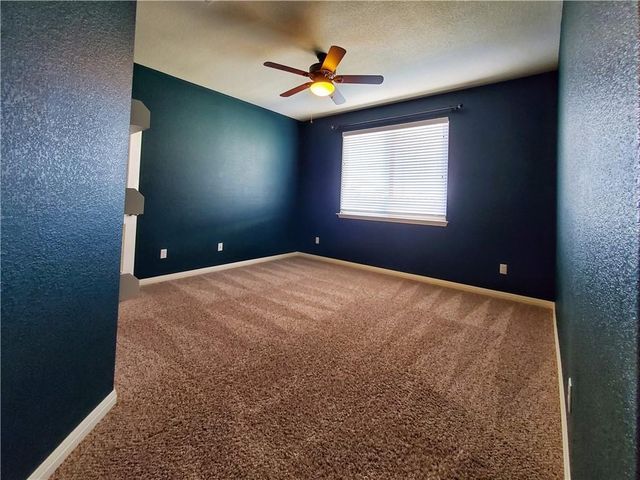 405 S Brook DR, Leander, TX 78641