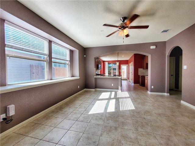 405 S Brook DR, Leander, TX 78641