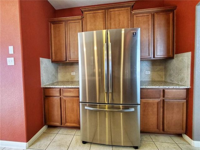 405 S Brook DR, Leander, TX 78641