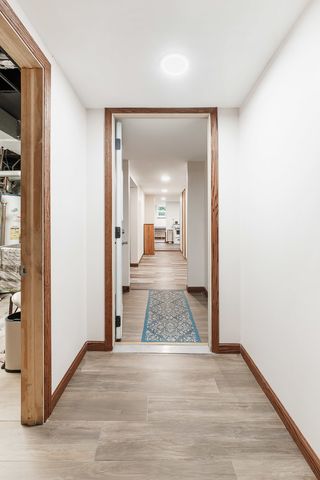 1301 W Nelson Street G, Chicago, IL 60657