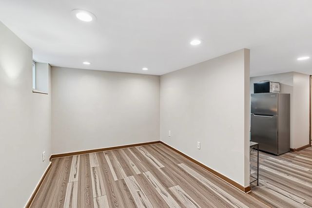 1301 W Nelson Street G, Chicago, IL 60657