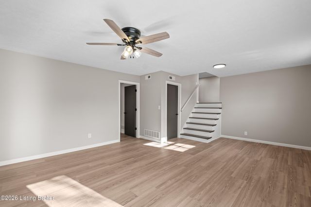 249 Riverview Dr, Mt Washington, KY 40047