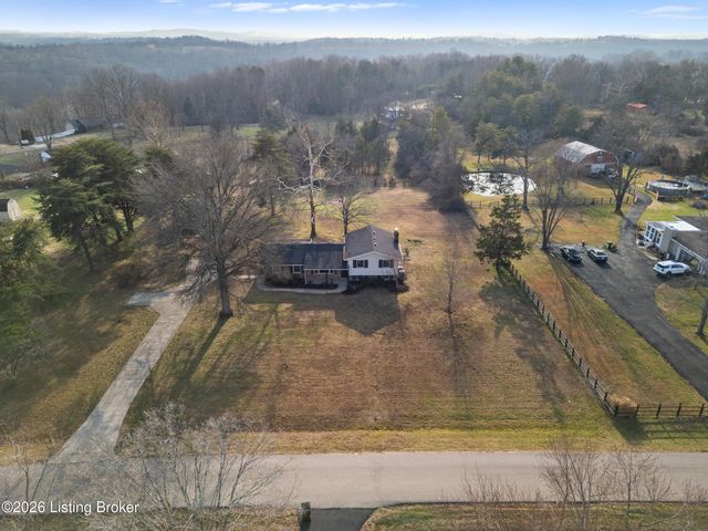 249 Riverview Dr, Mt Washington, KY 40047