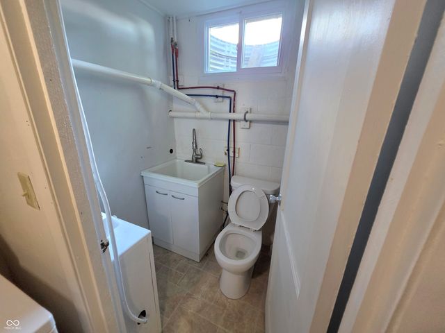 1141 Sugar Hill Drive, Rushville, IN 46173