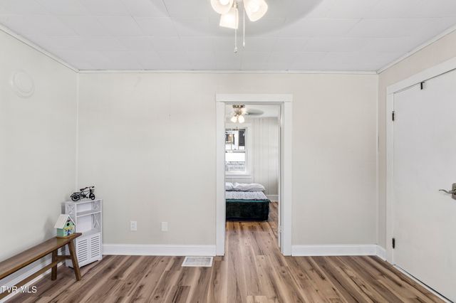 105 York Drive, Bristol, TN 37620