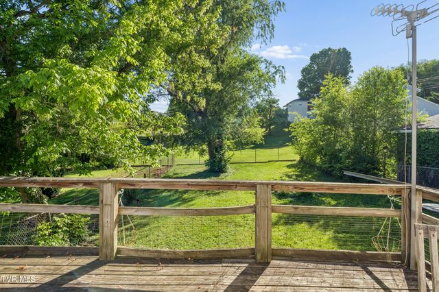 105 York Drive, Bristol, TN 37620