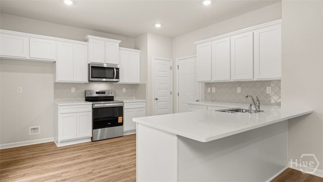 79 Holland Cove, Winder, GA 30680