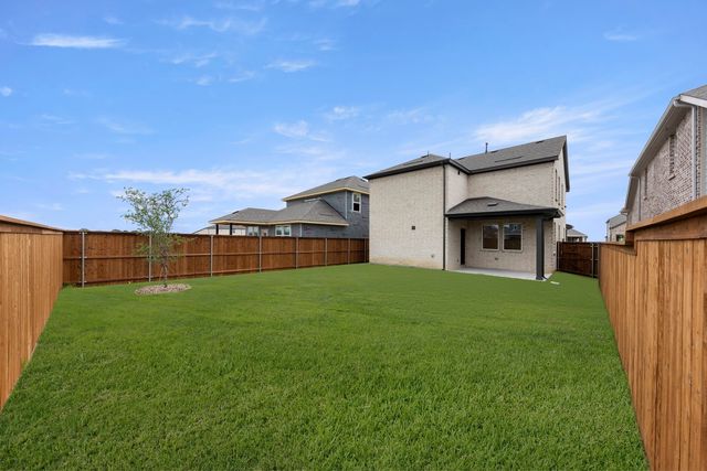 14201 Gallatin Street, Pilot Point, TX 76258