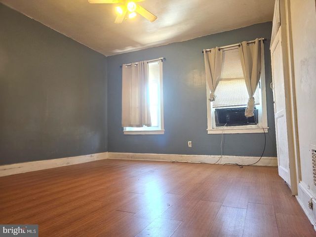 2423 OAKFORD ST, Philadelphia, PA 19146