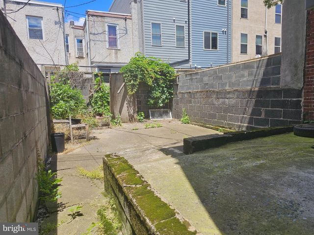 2423 OAKFORD ST, Philadelphia, PA 19146
