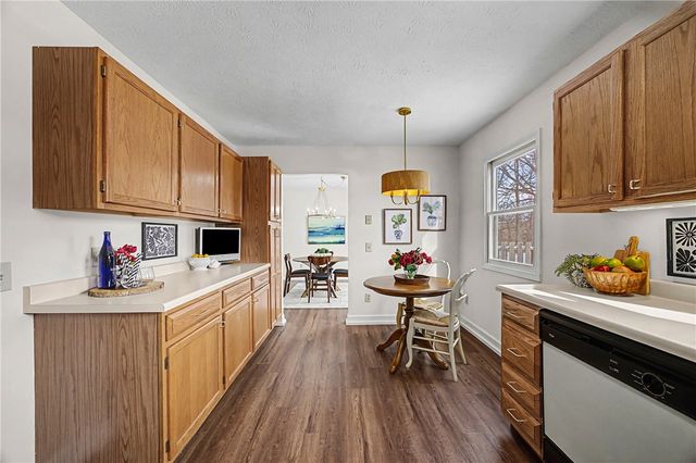 1322 Courtney Drive, Victor, NY 14564