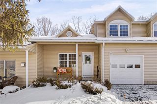 1322 Courtney Drive, Victor, NY 14564