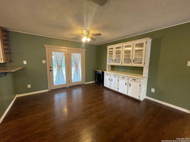 1346 Carnation, New Braunfels, TX 78130