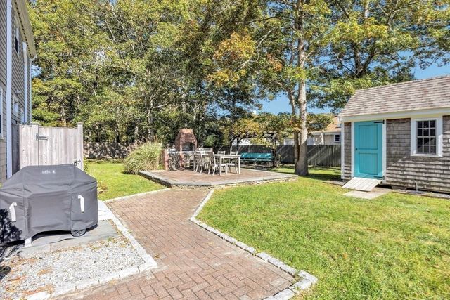 58 Orrs Ave, Barnstable, MA 02601