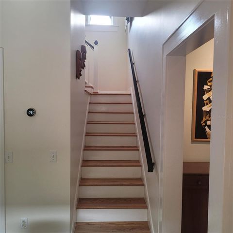 2916 W BAY COURT AVENUE, Tampa, FL 33611