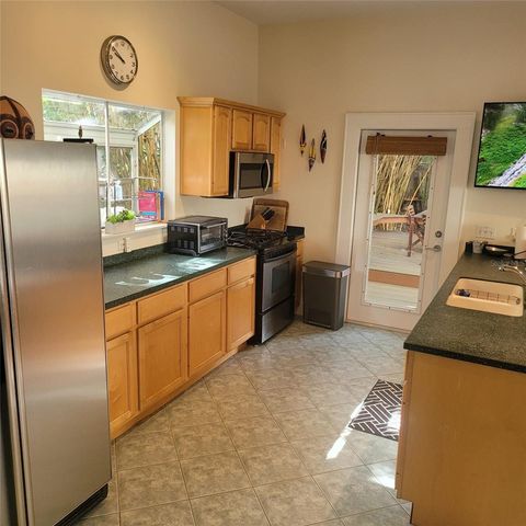 2916 W BAY COURT AVENUE, Tampa, FL 33611