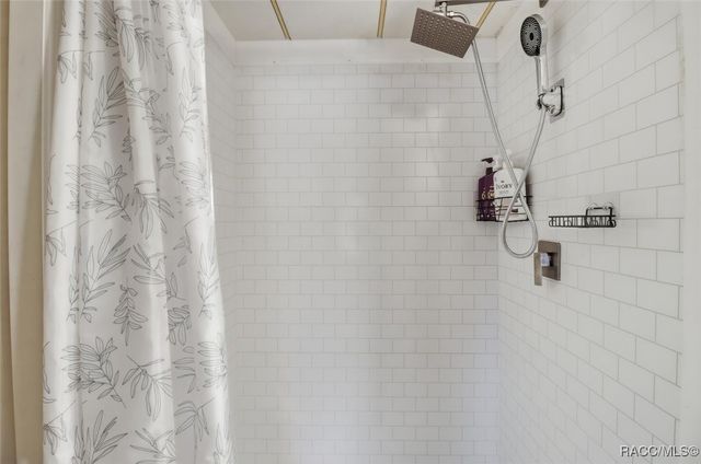 7749 W Chassahowitzka Street, Homosassa, FL 34448