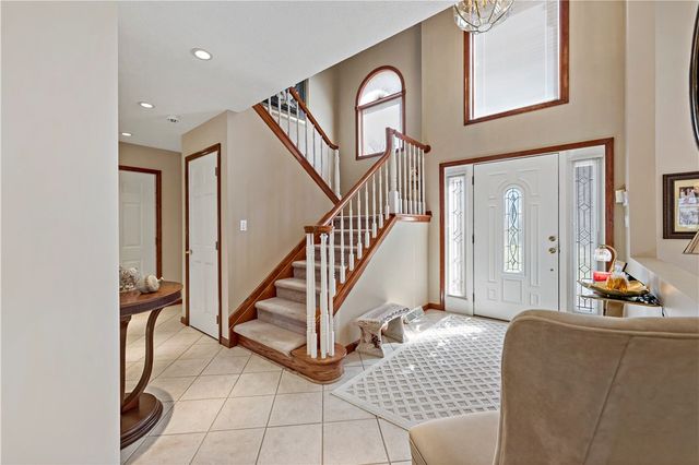 100 Judy Dr, Collier Twp, PA 15106