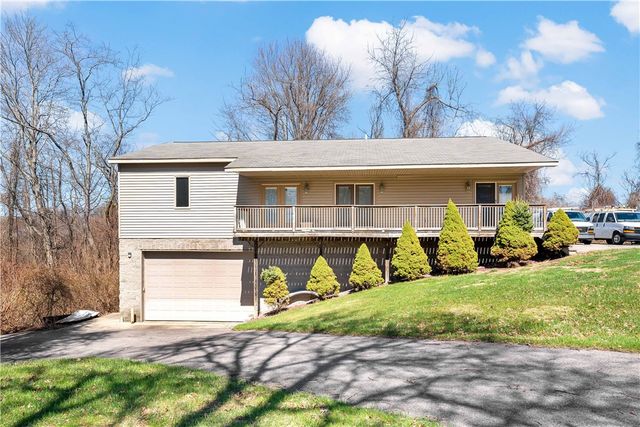 100 Judy Dr, Collier Twp, PA 15106