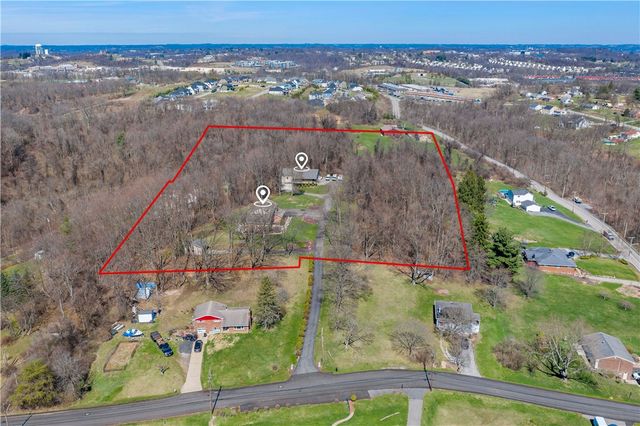 100 Judy Dr, Collier Twp, PA 15106