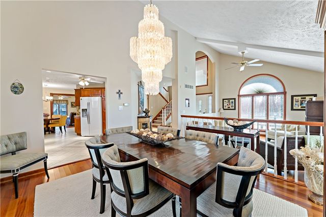 100 Judy Dr, Collier Twp, PA 15106