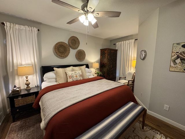 2011 Spenwick Drive 511, Houston, TX 77055