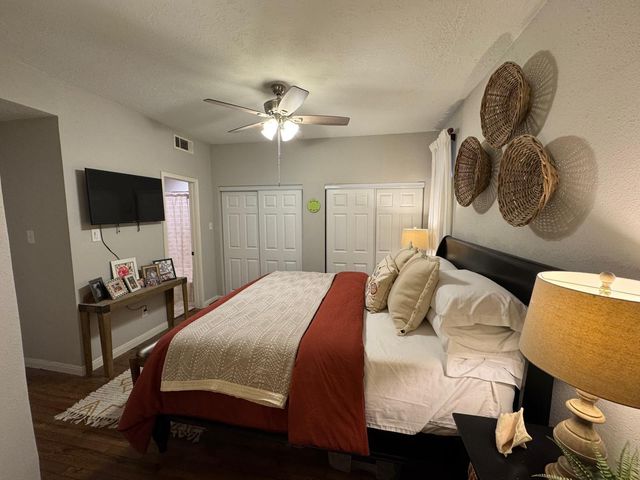 2011 Spenwick Drive 511, Houston, TX 77055