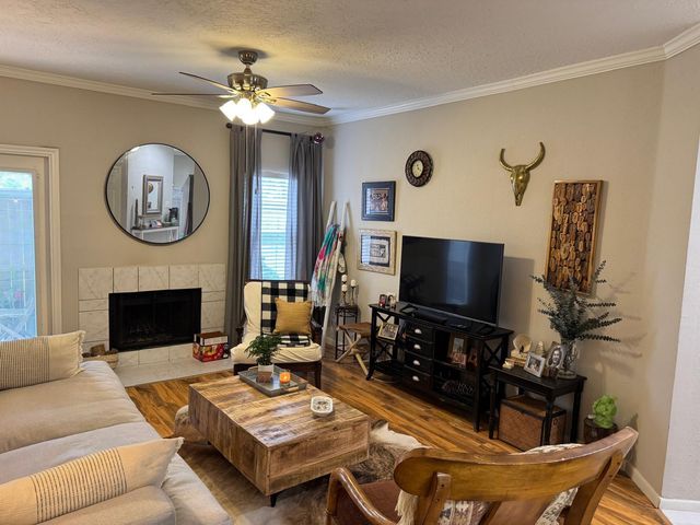 2011 Spenwick Drive 511, Houston, TX 77055