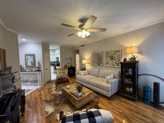 2011 Spenwick Drive 511, Houston, TX 77055