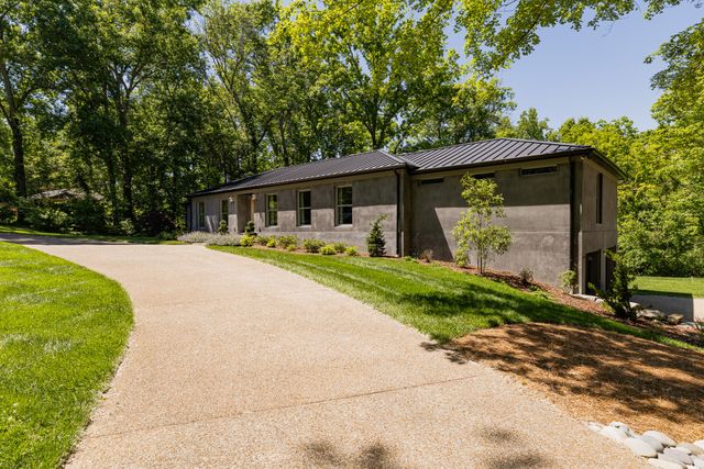 6003 Sherwood Dr, Nashville, TN 37215