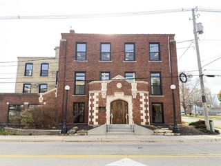 160 W Washington Avenue, Zeeland, MI 49464