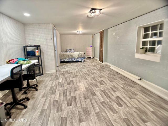 1264 Rowe St, New Tazewell, TN 37825