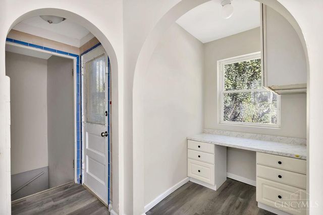 1522 Kenova Avenue, Cincinnati, OH 45237