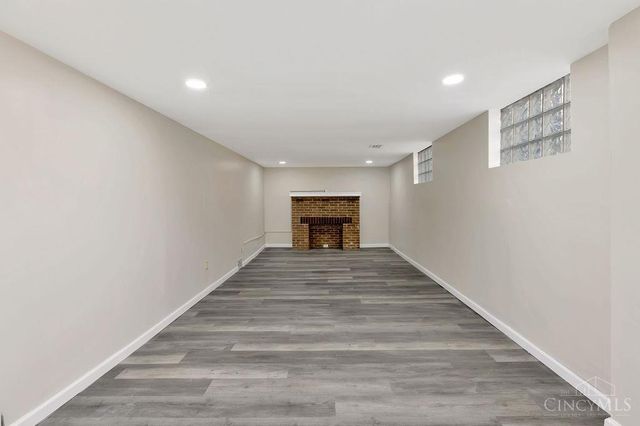 1522 Kenova Avenue, Cincinnati, OH 45237