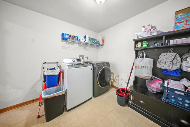 1960 Tuscany Lane, Romeoville, IL 60446