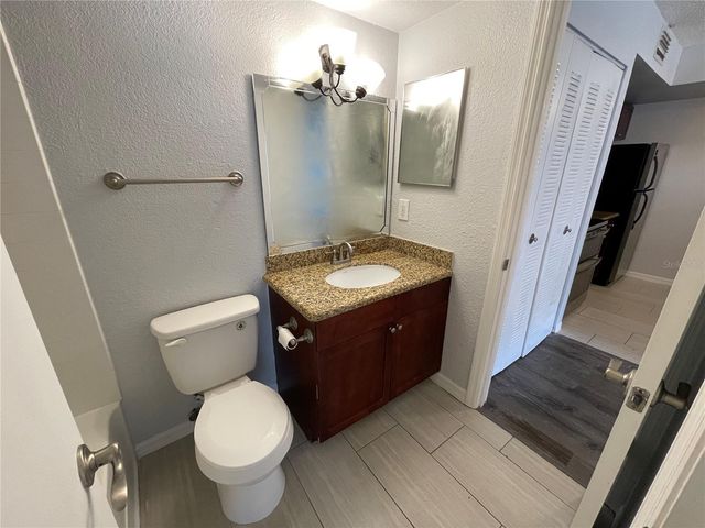 5128 CONROY ROAD 13, Orlando, FL 32811