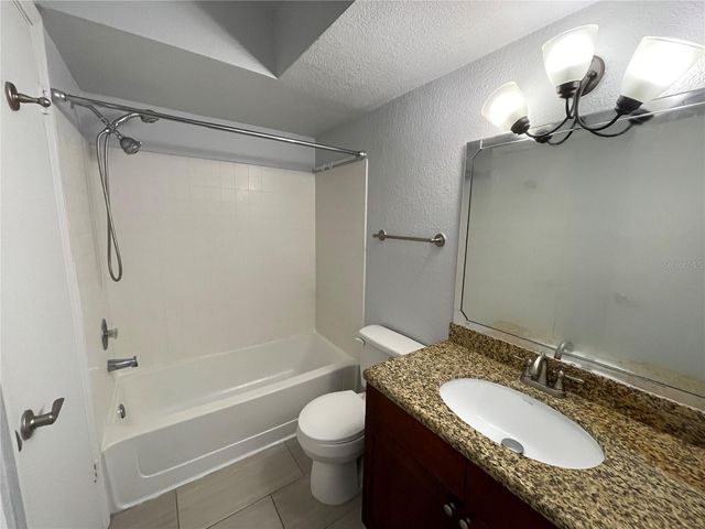 5128 CONROY ROAD 13, Orlando, FL 32811