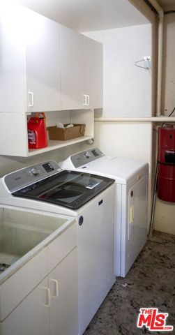 4324 Saltillo Street, Woodland Hills, CA 91364