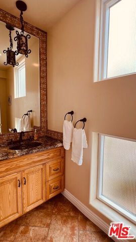 4324 Saltillo Street, Woodland Hills, CA 91364