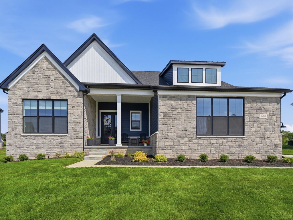 6081 Lincolnshire Drive, Saline, MI 48176