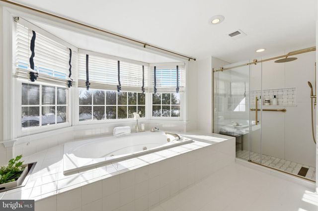 11500 GREAT FALLS WAY, Great Falls, VA 22066