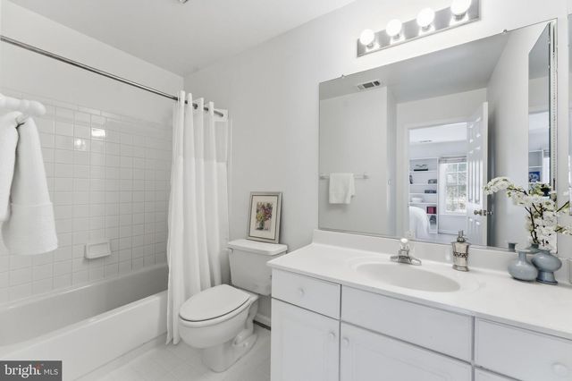 11500 GREAT FALLS WAY, Great Falls, VA 22066