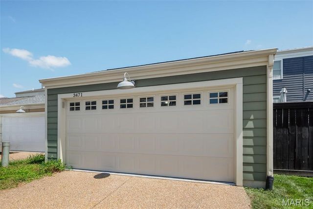 3471 Hiram Street, St Charles, MO 63301