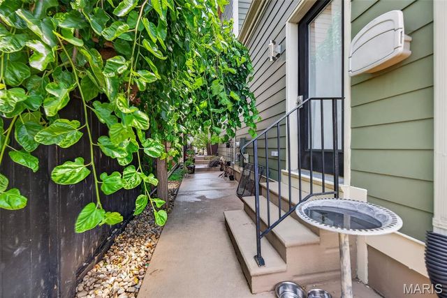 3471 Hiram Street, St Charles, MO 63301