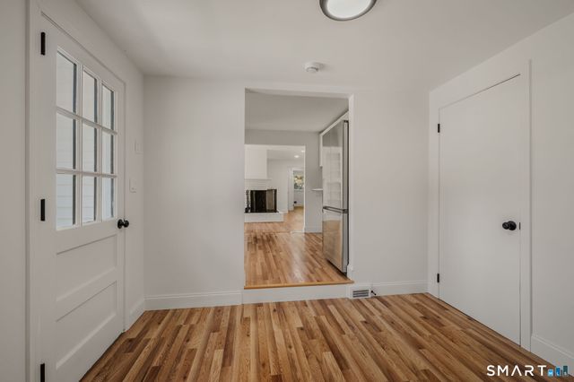 86 Pegasus Drive, Groton, CT 06340