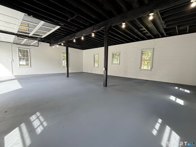 86 Pegasus Drive, Groton, CT 06340