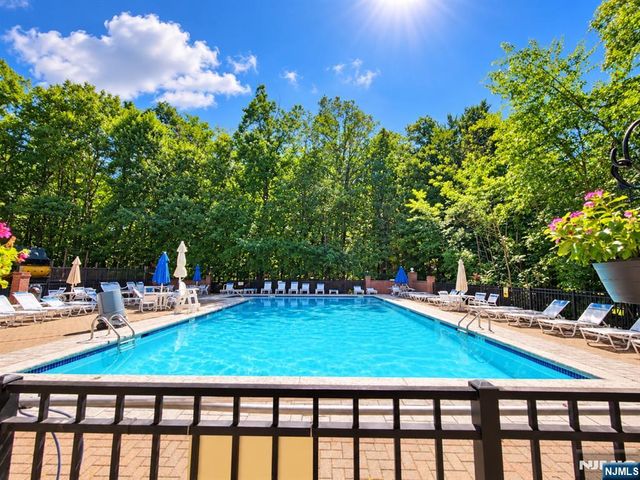 1248 Mulberry Drive, Mahwah, NJ 07430