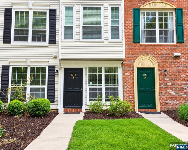 1248 Mulberry Drive, Mahwah, NJ 07430