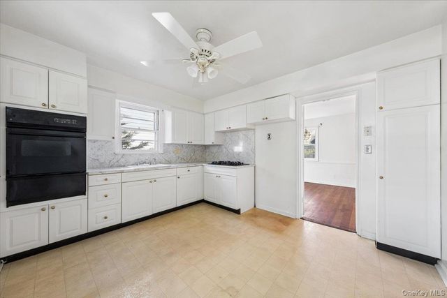 19 Wright Place, Scarsdale, NY 10583